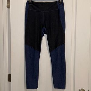 Outdoor Voices Leggings, Size Medium